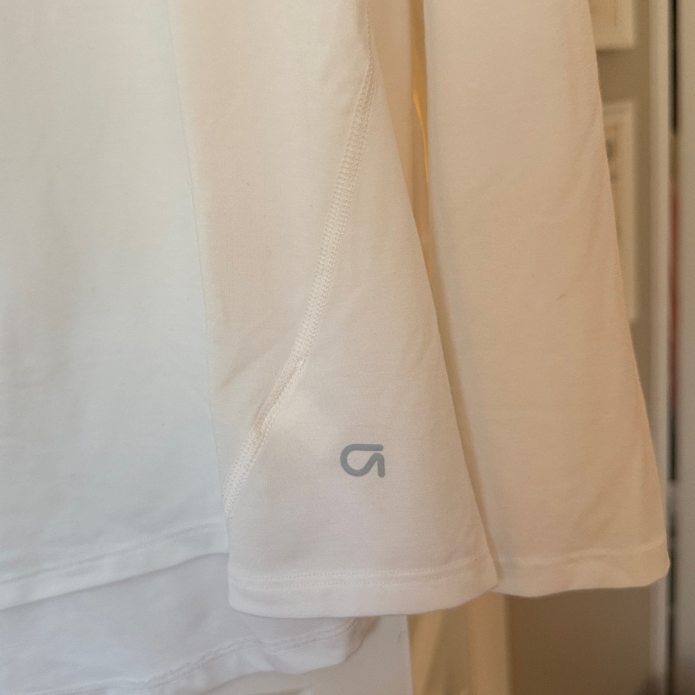 GAP Maternity White Long Sleeve Layering Top Size Medium - Picture 4 of 4